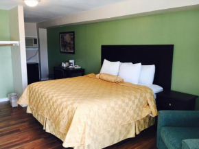 Гостиница Executive Inn & Kitchenette Suites-Eagle Pass  Игл Пасс